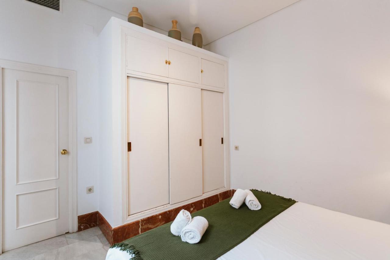 Bright And Cozy-1Bd 1Bth & 2Bd 1Bth- La Giralda Leilighet Sevilla Eksteriør bilde